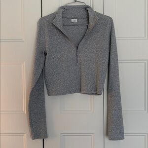 Sunday Best long sleeve Gray Crop Top with 3/4 zip and mock collar sz small